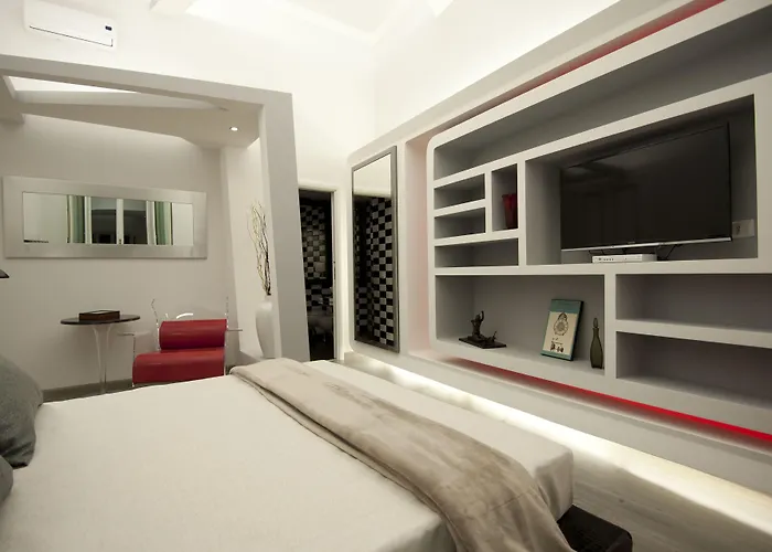 Luxury On The River 4*