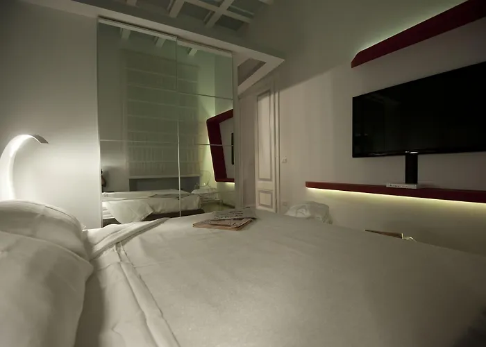 Luxury On The River Konukevi 4*