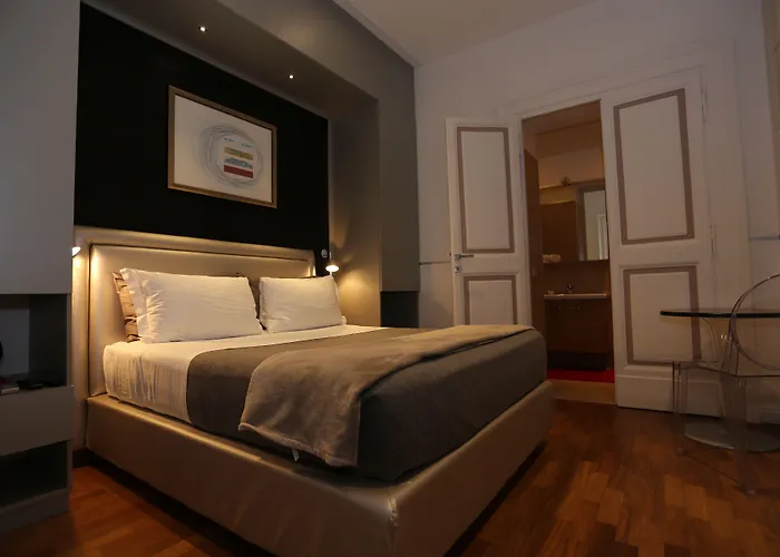 Konukevi Luxury On The River Roma